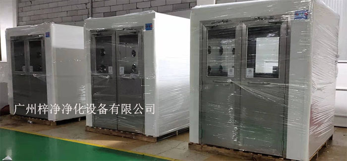 在潔凈室領域，風淋室作為一種關鍵的空氣凈化設備